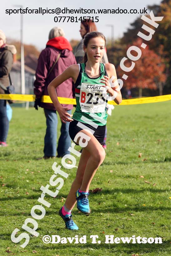 Girls under-15s Northern Cross Country Relays. Photo: David T. Hewitson/Sports for All Pics